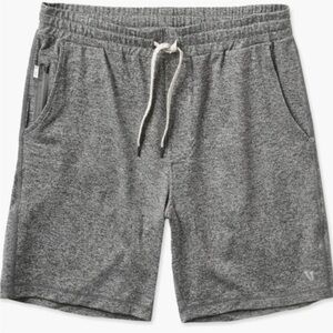 Vuori Men's Ponto Short in Heather Grey